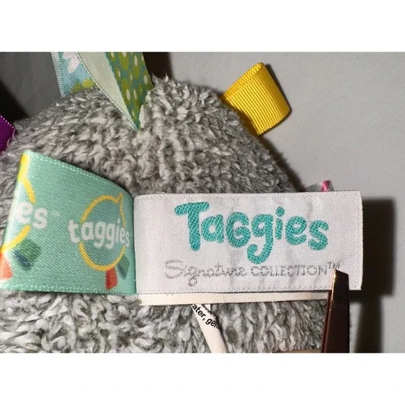 Taggies Hedgehog & Melissa Doug K's Kids Rainbow Fish Sensory Crinkle Plush Lot - Picture 13 of 16